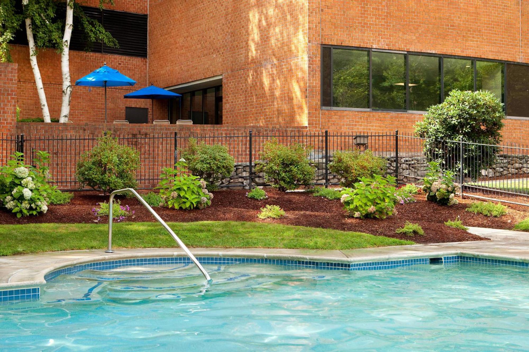 Hotel Boston Marriott Burlington Exterior foto