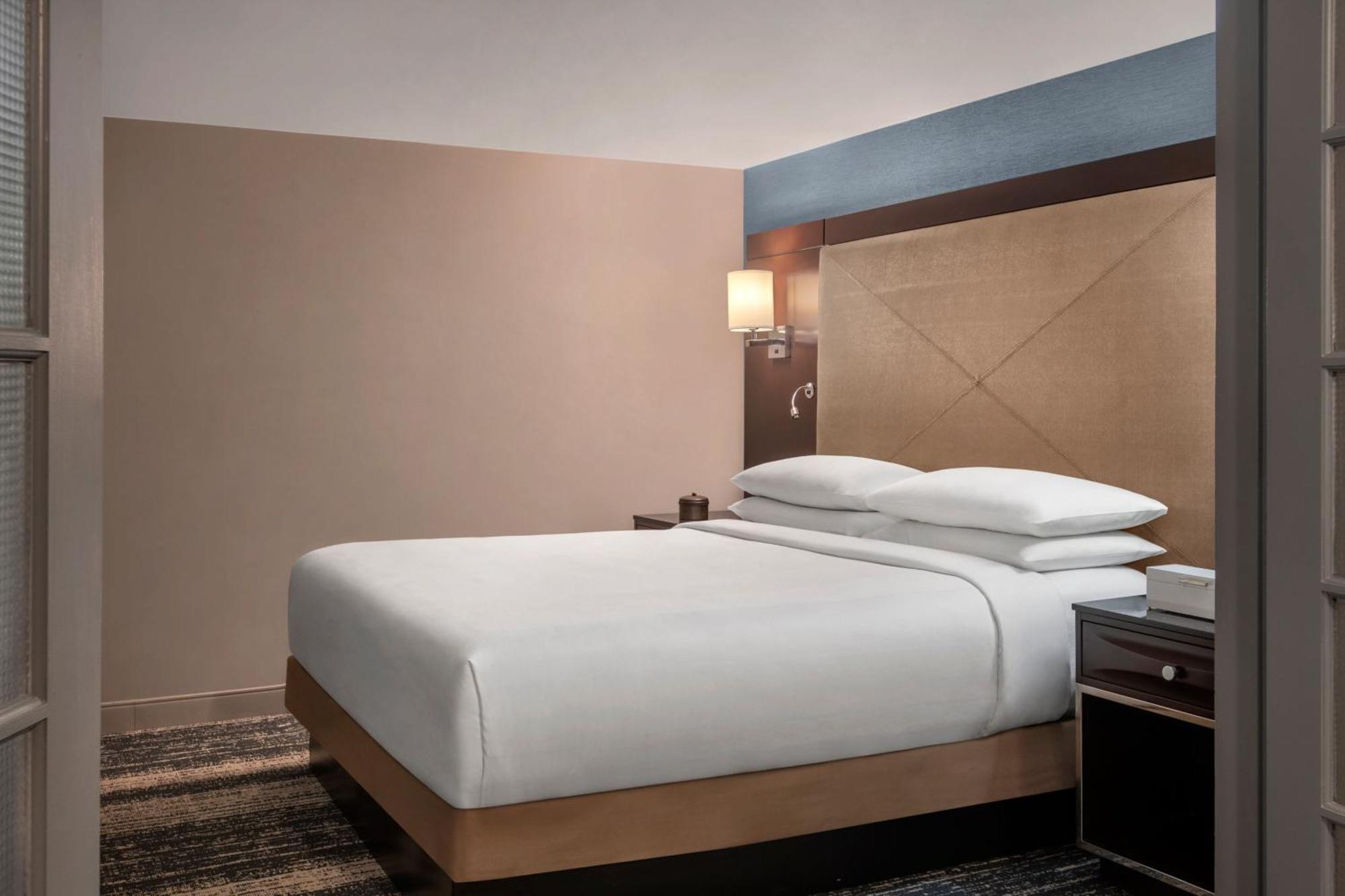 Hotel Boston Marriott Burlington Exterior foto