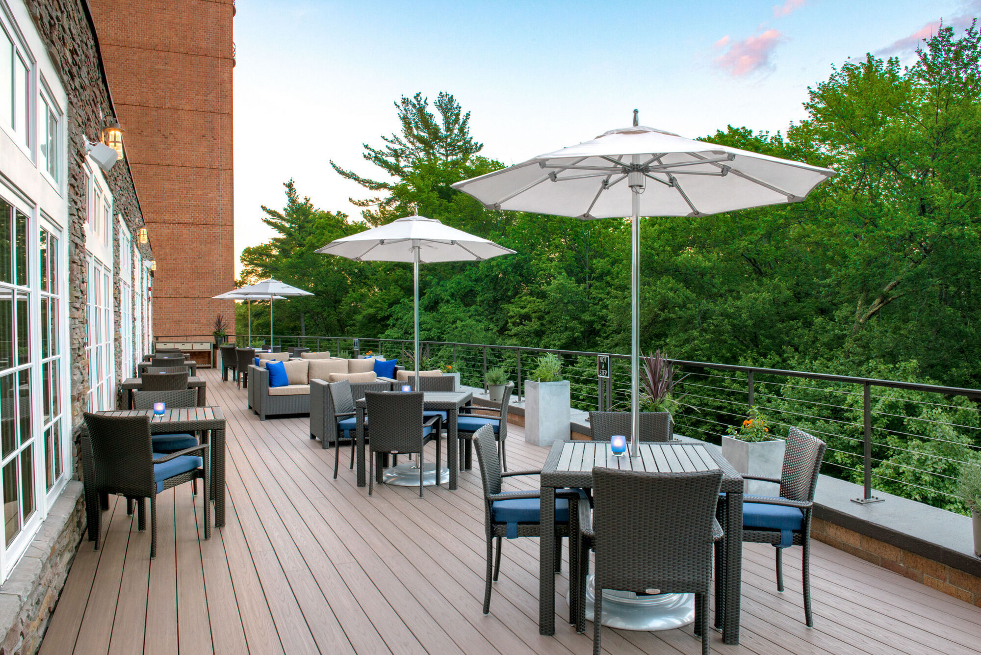 Hotel Boston Marriott Burlington Exterior foto